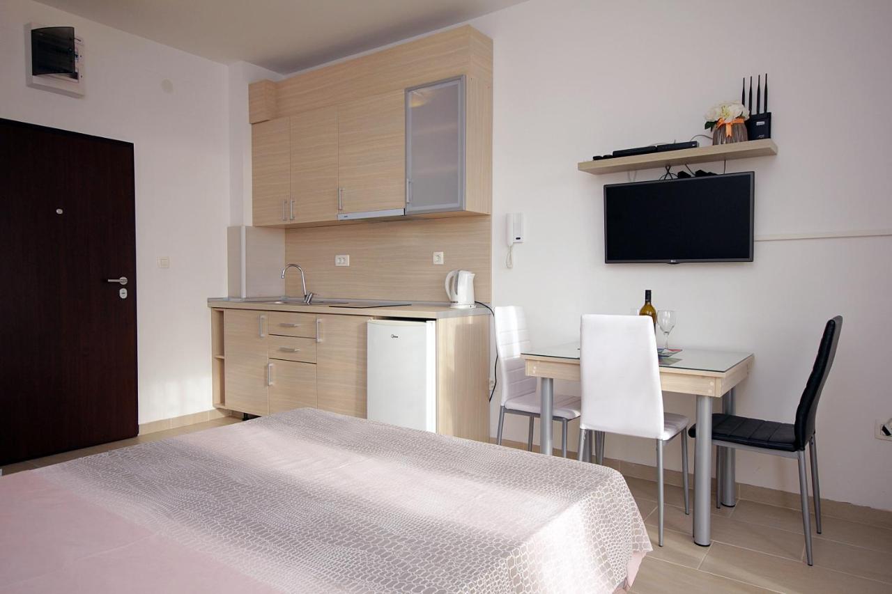Petrovac Apartments Residence Dj מראה חיצוני תמונה