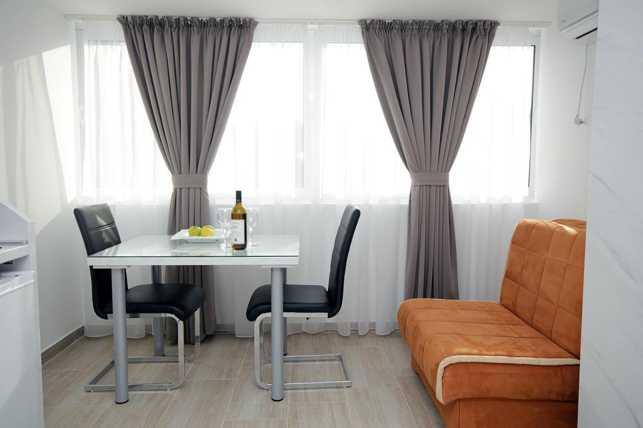 Petrovac Apartments Residence Dj מראה חיצוני תמונה