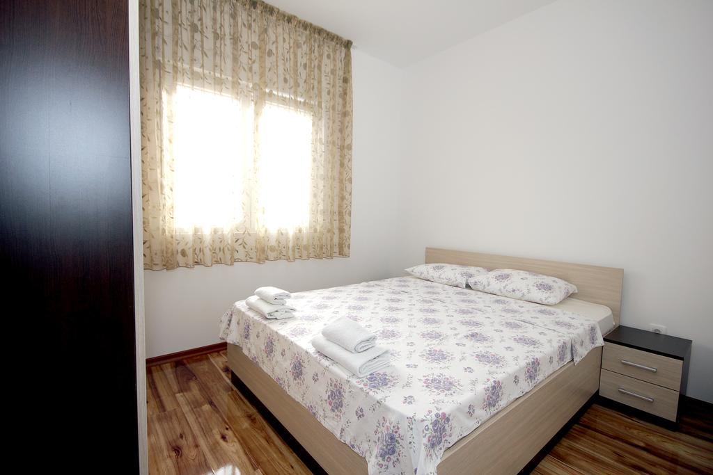 Petrovac Apartments Residence Dj מראה חיצוני תמונה